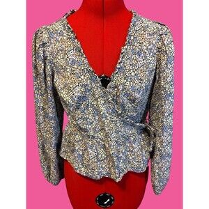 Universal Thread Women’s Long Sleeve Floral Blouse Size Small